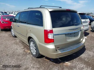 2011 Chrysler Town & Country Touring-L with VIN 2A4RR8DG1BR676754, listed as a IAAI auction lot 41644384 with 191,875 mi miles. Bid and sale history available at carsss.com. Image 3.
