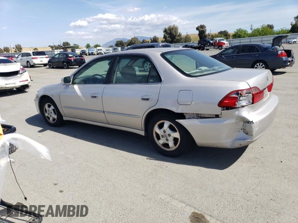 1998 Honda Accord EX z VIN 1HGCG5555WA176329, wystawiony jako Copart lot #56905865 z przebiegiem 127 911 mil mil oraz Szkoda całkowita • Salvage title. Historia ofert i sprzedaży dostępna na DreamBid. Obrazek 2.