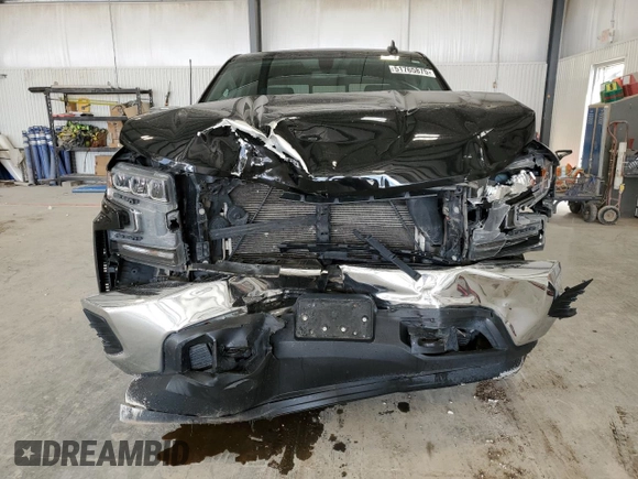 2019 Chevrolet Silverado 1500 LT with VIN 3GCUYDED5KG193371, listed as a Copart auction lot 51765875 with 145,643 mi miles and Salvage Title. Bid and sale history available at carsss.com. Image 5.