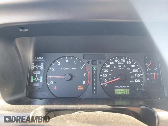 1999 Isuzu Trooper S with VIN JACDJ58X5X7912250, listed as a Copart auction lot 58521665 with 177,038 mi miles and Clean title. Bid and sale history available at DreamBid. Image 9.