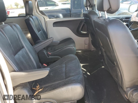 2014 Chrysler Town & Country Touring z VIN 2C4RC1BG1ER395561, wystawiony jako Copart lot #78031654 z przebiegiem Nie podano mil oraz Szkoda całkowita • Salvage title. Historia ofert i sprzedaży dostępna na DreamBid. Obrazek 11.