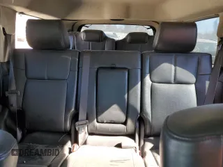 2009 Jeep Commander Limited z VIN 1J8HG58T79C505502, wystawiony jako Copart lot #44731824 z przebiegiem 135 874 mil mil oraz Szkoda całkowita • Salvage title. Historia ofert i sprzedaży dostępna na DreamBid. Obrazek 10.