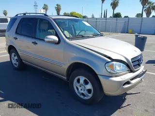 2004 Mercedes-Benz M 350 с VIN 4JGAB57E34A506088, выставлен на аукционе IAAI как лот 42294261 с пробегом 208 101 миль миль и . История ставок и продаж доступна на DreamBid. Изображение 1.