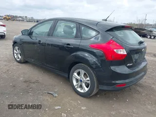 2014 Ford Focus SE with VIN 1FADP3K20EL308990, listed as a IAAI auction lot 41914825 with 33,498 mi miles. Bid and sale history available at carsss.com. Image 3.