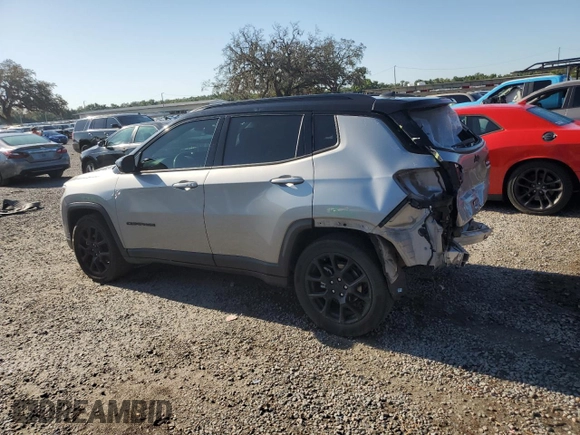 2022 Jeep Compass Latitude with VIN 3C4NJCBB9NT166613, listed as a Copart auction lot 52503895 with 63,925 mi miles and Non Repairable. Bid and sale history available at carsss.com. Image 2.