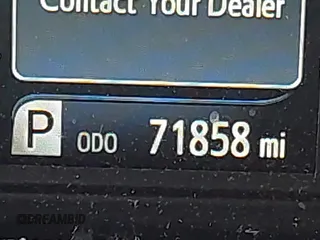 2019 Toyota Sienna XLE with VIN 5TDDZ3DC0KS225564, listed as a IAAI auction lot 41973012 with 71,858 mi miles and . Bid and sale history available at DreamBid. Image 16.