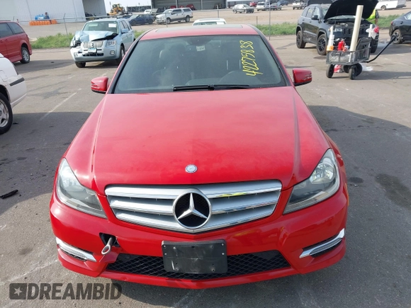 2013 Mercedes-Benz C 300 Sport с VIN WDDGF8AB1DA787560, выставлен на аукционе IAAI как лот 42275838 с пробегом 86 024 миль миль и . История ставок и продаж доступна на DreamBid. Изображение 12.