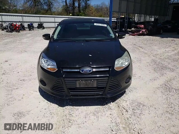 2014 Ford Focus SE with VIN 1FADP3F25EL460855, listed as a Copart auction lot 52911945 with 140,181 mi miles and Salvage Title. Bid and sale history available at DreamBid. Image 10.
