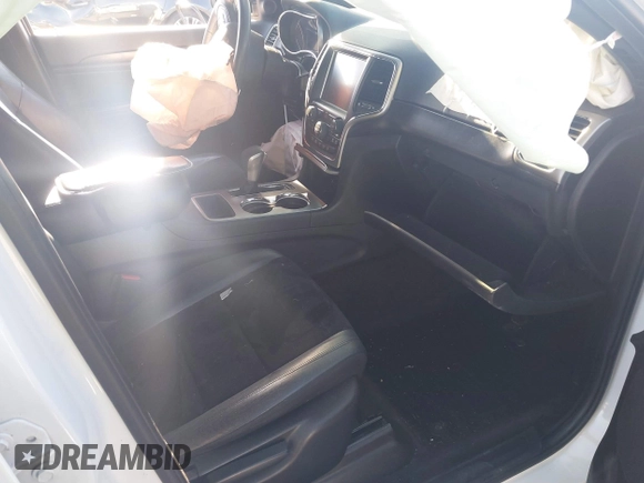 2017 Jeep Grand Cherokee Laredo with VIN 1C4RJFAG2HC876727, listed as a IAAI auction lot 41712954 with 134,412 mi miles. Bid and sale history available at carsss.com. Image 5.