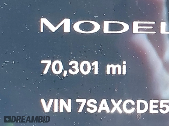 2022 Tesla Model X with VIN 7SAXCDE58NF342776, listed as a IAAI auction lot 42042369 with 70,301 mi miles and . Bid and sale history available at DreamBid. Image 15.