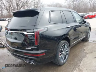 2022 Cadillac XT6 Sport with VIN 1GYKPHRS3NZ138698, listed as a IAAI auction lot 41547570 with 15,919 mi miles. Bid and sale history available at carsss.com. Image 4.