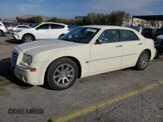 2006 Chrysler 300 C z VIN 2C3LA63HX6H429038, wystawiony jako Copart lot #50756515 z przebiegiem 151 915 mil mil oraz Szkoda całkowita • Salvage title. Historia ofert i sprzedaży dostępna na DreamBid. Obrazek 1.
