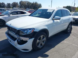 2019 Mercedes-Benz GLC with VIN WDC0G4JB0KV172130, listed as a IAAI auction lot 42094565 with 40,013 mi miles. Bid and sale history available at carsss.com. Image 17.