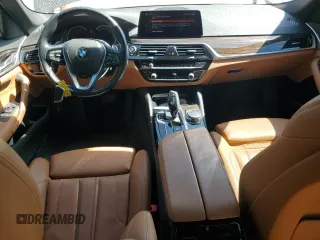 2019 BMW 5 Series 540i xDrive with VIN WBAJE7C58KWW19058, listed as a Copart auction lot 48414445 with 56,506 mi miles and Salvage Title. Bid and sale history available at carsss.com. Image 8.