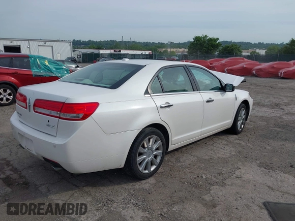 2012 Lincoln MKZ with VIN 3LNHL2GC8CR803337, listed as a IAAI auction lot 42338288 with Not provided miles and . Bid and sale history available at DreamBid. Image 4.