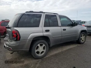 2007 Chevrolet TrailBlazer LS with VIN 1GNDS13S472116824, listed as a Copart auction lot 52873775 with 201,120 mi miles and Clean Title. Bid and sale history available at carsss.com. Image 3.