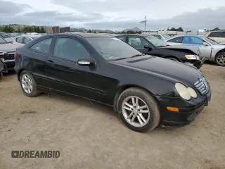 2002 Mercedes-Benz C 230/260/280/320 with VIN WDBRN47JX2A221454, listed as a Copart auction lot 50424555 with 106,228 mi miles and Salvage Title. Bid and sale history available at DreamBid. Image 4.