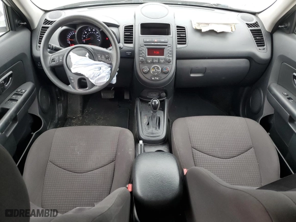 2013 Kia Soul with VIN KNDJT2A58D7760384, listed as a Copart auction lot 82323404 with 68,819 mi miles and Salvage Title. Bid and sale history available at carsss.com. Image 8.