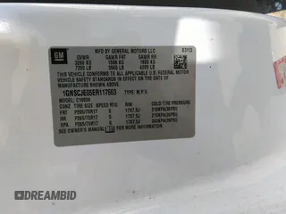 2014 Chevrolet Suburban LT with VIN 1GNSCJE05ER117663, listed as a IAAI auction lot 41992835 with 208,754 mi miles. Bid and sale history available at carsss.com. Image 9.