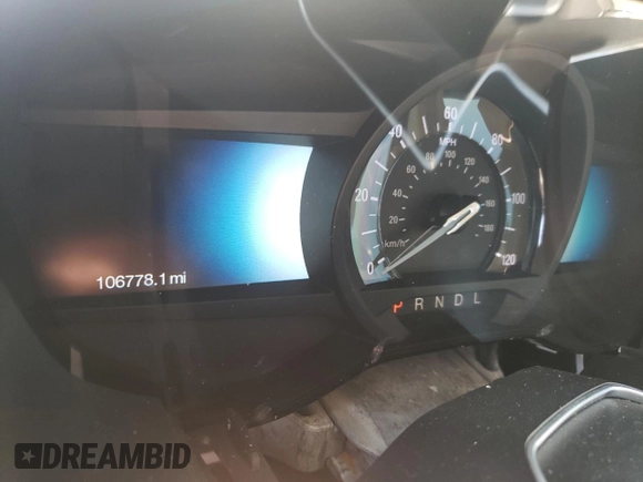 2015 Ford Fusion SE Hybrid z VIN 3FA6P0LU8FR105615, wystawiony jako Copart lot #61451155 z przebiegiem 106 778 mil mil oraz Szkoda całkowita • Salvage title. Historia ofert i sprzedaży dostępna na DreamBid. Obrazek 9.