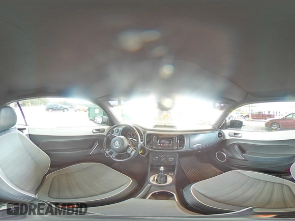 2016 Volkswagen Beetle Denim с VIN 3VW507AT7GM814044, выставлен на аукционе Copart как лот 59352315 с пробегом Не указан миль и Списание • Salvage title. История ставок и продаж доступна на DreamBid. Изображение 14.