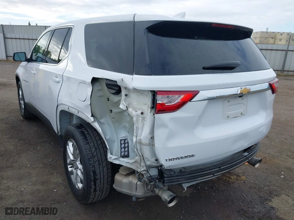 2021 Chevrolet Traverse LS with VIN 1GNERFKW3MJ222460, listed as a IAAI auction lot 41915832 with 69,261 mi miles. Bid and sale history available at carsss.com. Image 3.