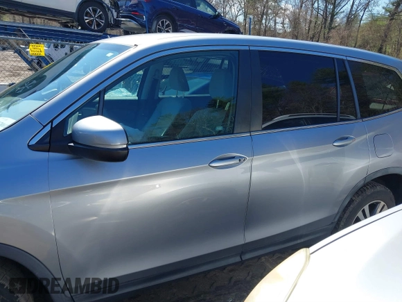 2016 Honda Pilot EX with VIN 5FNYF6H35GB004589, listed as a IAAI auction lot 41786117 with 107,717 mi miles. Bid and sale history available at carsss.com. Image 14.