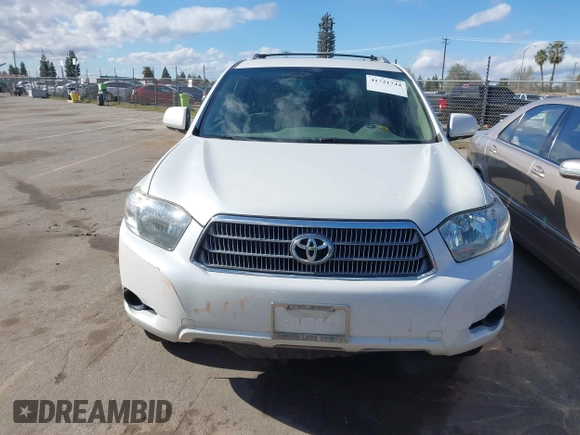 2010 Toyota Highlander Hybrid with VIN JTEBW3EH3A2043210, listed as a IAAI auction lot 41721744 with 243,246 mi miles. Bid and sale history available at carsss.com. Image 12.
