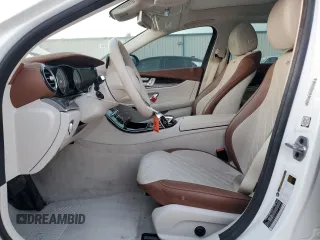 2019 Mercedes-Benz E-Class E 300 with VIN WDDZF4JB1KA512012, listed as a Copart auction lot 46902445 with 59,090 mi miles and Salvage Title. Bid and sale history available at carsss.com. Image 7.