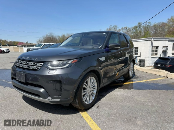 2018 Land Rover Discovery HSE Luxury with VIN SALRT2RV8JA050660, listed as a Copart auction lot 55436665 with 161,648 mi miles and Clean Title. Bid and sale history available at carsss.com. Image 1.