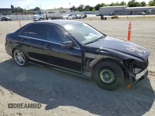 2013 Mercedes-Benz C 300 Sport with VIN WDDGF8AB1DR258319, listed as a Copart auction lot 56580615 with 212,921 mi miles and Clean Title. Bid and sale history available at DreamBid. Image 4.