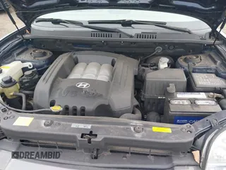 2005 Hyundai Santa Fe GLS with VIN KM8SC13D55U927740, listed as a IAAI auction lot 41716268 with 67,998 mi miles. Bid and sale history available at carsss.com. Image 10.