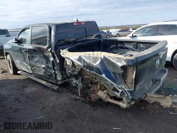 2019 Ram 1500 Big Horn/Lone Star with VIN 1C6SRFFT9KN600323, listed as a IAAI auction lot 41352435 with 1 mi miles. Bid and sale history available at carsss.com. Image 3.