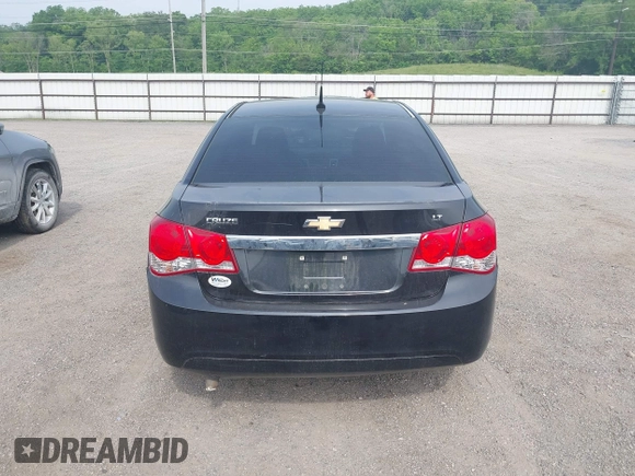 2014 Chevrolet Cruze 1LT with VIN 1G1PC5SB0E7291575, listed as a IAAI auction lot 42417379 with 111,705 mi miles and . Bid and sale history available at DreamBid. Image 17.