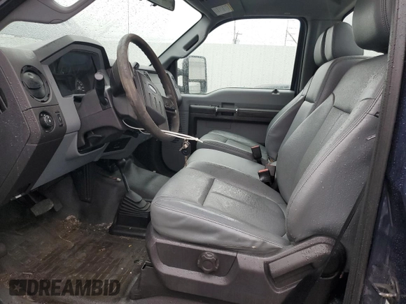 2016 Ford F-250 XLT с VIN 1FTBF2B68GEB54571, выставлен на аукционе Copart как лот 51584615 с пробегом 63 712 миль миль и Списание • Salvage title. История ставок и продаж доступна на DreamBid. Изображение 7.