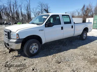 2005 Ford F-250 XL with VIN 1FTSW21575EC32506, listed as a Copart auction lot 48218755 with 9,271 mi miles and Clean title. Bid and sale history available at DreamBid. Image 1.