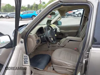 2004 Ford Explorer XLS с VIN 1FMDU72K44ZA96094, выставлен на аукционе IAAI как лот 42019426 с пробегом Не указан миль и . История ставок и продаж доступна на DreamBid. Изображение 5.