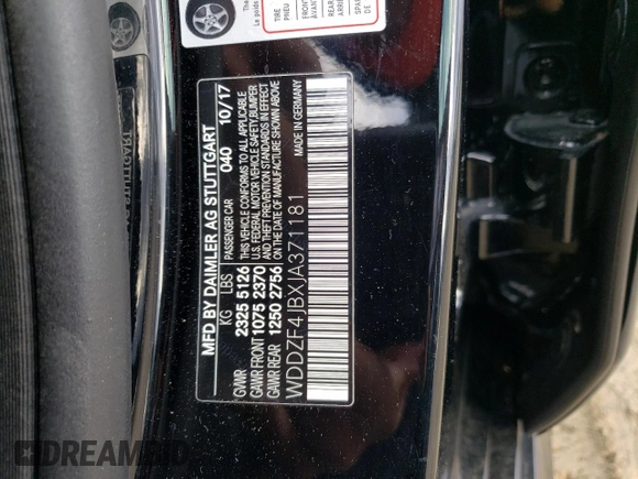 2018 Mercedes-Benz E-Class E 300 with VIN WDDZF4JBXJA371181, listed as a Copart auction lot 68609982 with 28,860 mi miles. Bid and sale history available at carsss.com. Image 12.