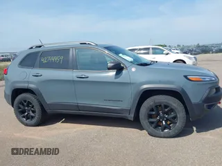 2015 Jeep Cherokee Trailhawk с VIN 1C4PJMBS7FW569497, выставлен на аукционе IAAI как лот 42744459 с пробегом 177 265 миль миль и . История ставок и продаж доступна на DreamBid. Изображение 13.