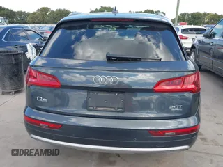 2018 Audi Q5 Premium Plus with VIN WA1BNAFY5J2020032, listed as a IAAI auction lot 40241988 with 94,994 mi miles. Bid and sale history available at carsss.com. Image 16.