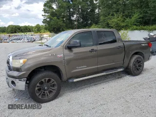 2010 Toyota Tundra z VIN 5TFEY5F13AX084285, wystawiony jako Copart lot #66319995 z przebiegiem 392 160 mil mil oraz Czysty tytuł • Clean title. Historia ofert i sprzedaży dostępna na DreamBid. Obrazek 1.