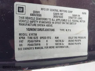 1996 Chevrolet Tahoe with VIN 1GNEK13R3TJ397046, listed as a IAAI auction lot 41702588 with 1 mi miles. Bid and sale history available at carsss.com. Image 9.