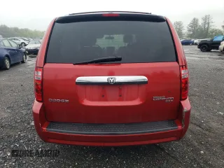 2010 Dodge Grand Caravan SXT z VIN 2D4RN5D10AR179773, wystawiony jako Copart lot #56855235 z przebiegiem 239 925 mil mil oraz Nie do naprawy • Non repairable. Historia ofert i sprzedaży dostępna na DreamBid. Obrazek 6.