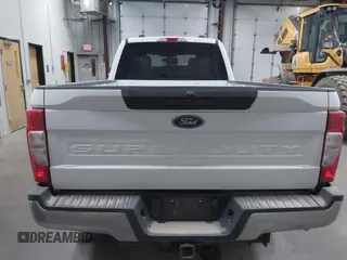 2022 Ford F-250 XL z VIN 1FT7W2B68NEG40879, wystawiony jako IAAI lot #40512212 z przebiegiem 25 189 mil mil oraz . Historia ofert i sprzedaży dostępna na DreamBid. Obrazek 16.