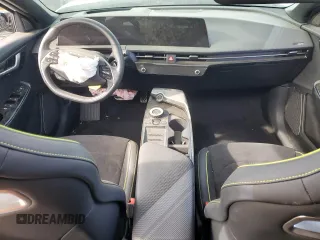 2023 Kia EV6 GT with VIN KNDC5DLE7P5121702, listed as a Copart auction lot 87275604 with 17,893 mi miles and Clean Title. Bid and sale history available at carsss.com. Image 10.