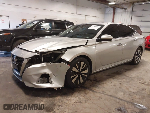 2019 Nissan Altima 2.5 SL with VIN 1N4BL4EV9KC199746, listed as a IAAI auction lot 41791017 with 86,064 mi miles. Bid and sale history available at carsss.com. Image 2.