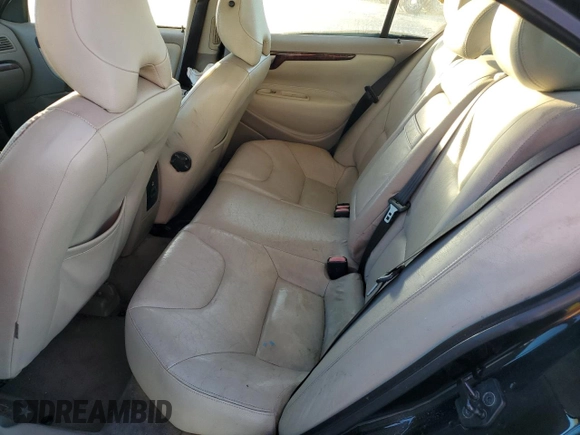 2005 Volvo S60 with VIN YV1RS612X52435120, listed as a Copart auction lot 87970165 with 254,328 mi miles and Salvage title. Bid and sale history available at DreamBid. Image 10.