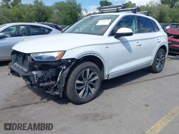 2022 Audi Q5 S line Premium Plus with VIN WA1EAAFY0N2021054, listed as a IAAI auction lot 42296927 with 27,310 mi miles and . Bid and sale history available at DreamBid. Image 18.