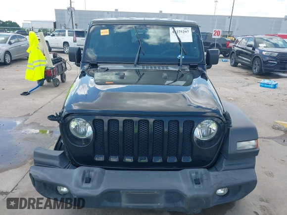 2019 Jeep Wrangler Unlimited Sport S with VIN 1C4HJXDG9KW653488, listed as a IAAI auction lot 42275297 with Not provided miles and . Bid and sale history available at DreamBid. Image 12.