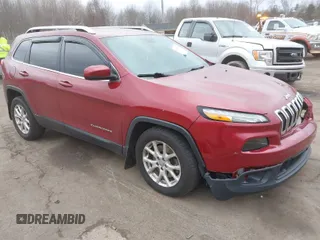 2015 Jeep Cherokee Latitude with VIN 1C4PJMCS6FW594812, listed as a IAAI auction lot 41709068 with 125,232 mi miles. Bid and sale history available at carsss.com. Image 1.